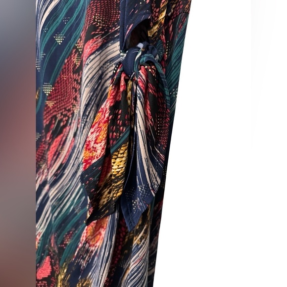 Signature by Robbie Bee Multicolor w Gold Tie Knot Dress Bell Sleeves Si… - Picture 7 of 17